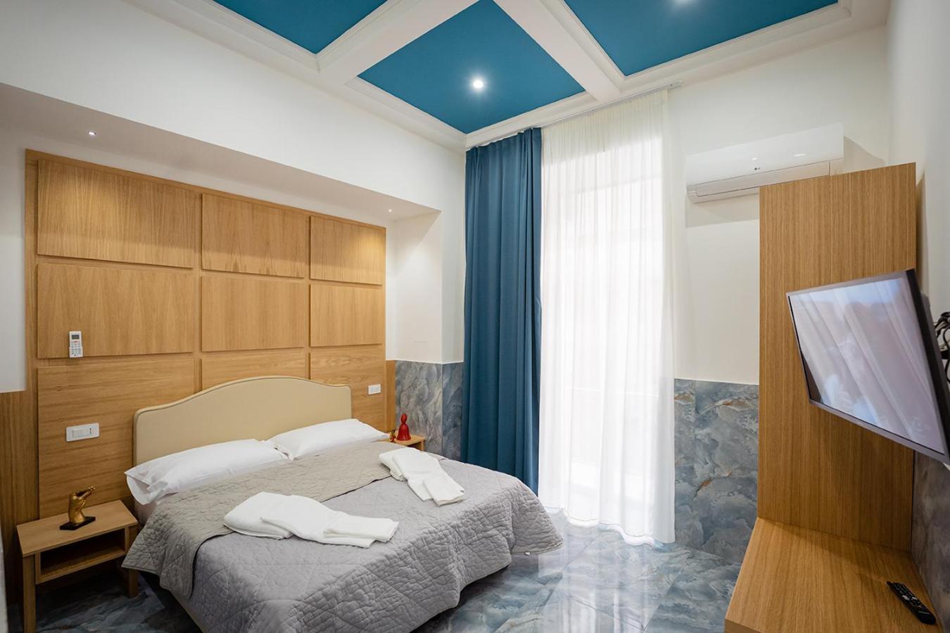 Cla.Pa H. Group - Dislocated Hospitality Hotel Napoli Ngoại thất bức ảnh